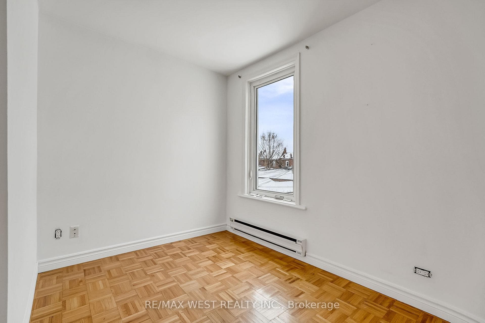 472 Symington Avenue photo 31