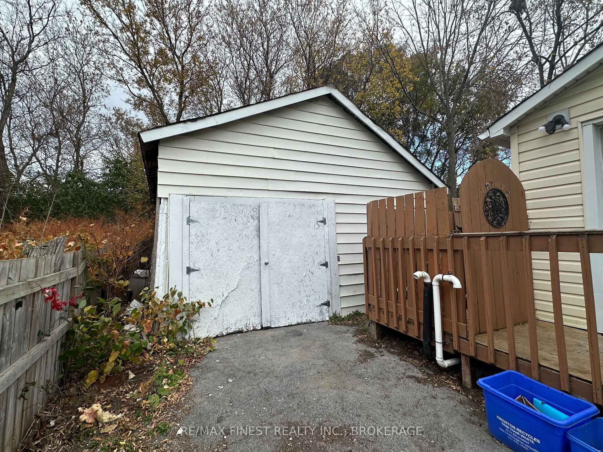 27 Hickson Avenue photo 24