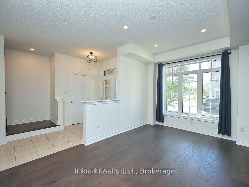 3069 Preserve Drive photo 9