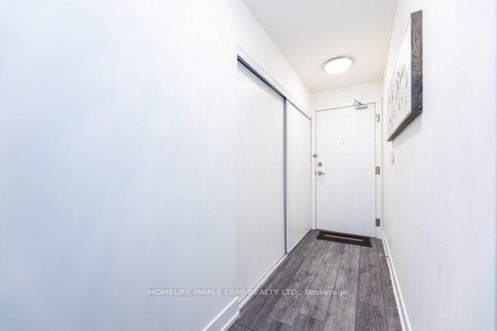 180 Fairview Mall Drive Unit 308 photo 9