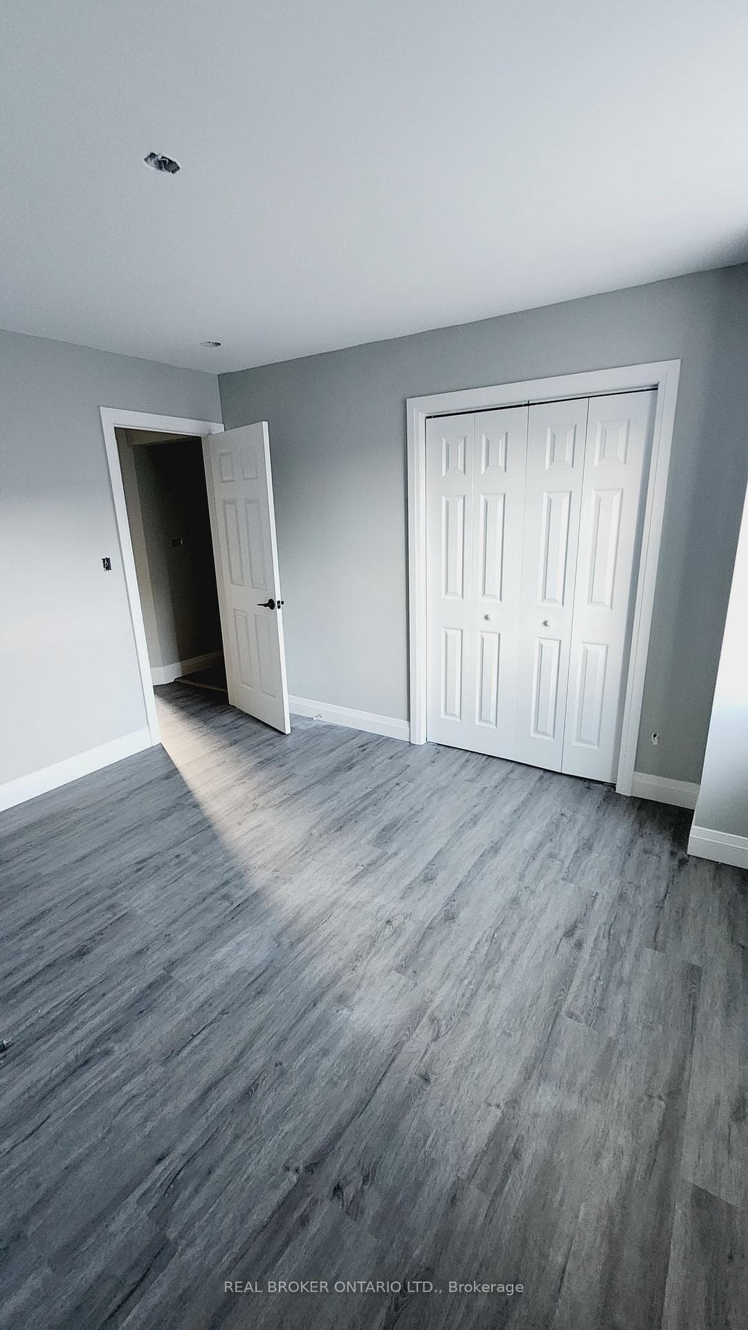 131 Bell Avenue Unit 1 photo 16