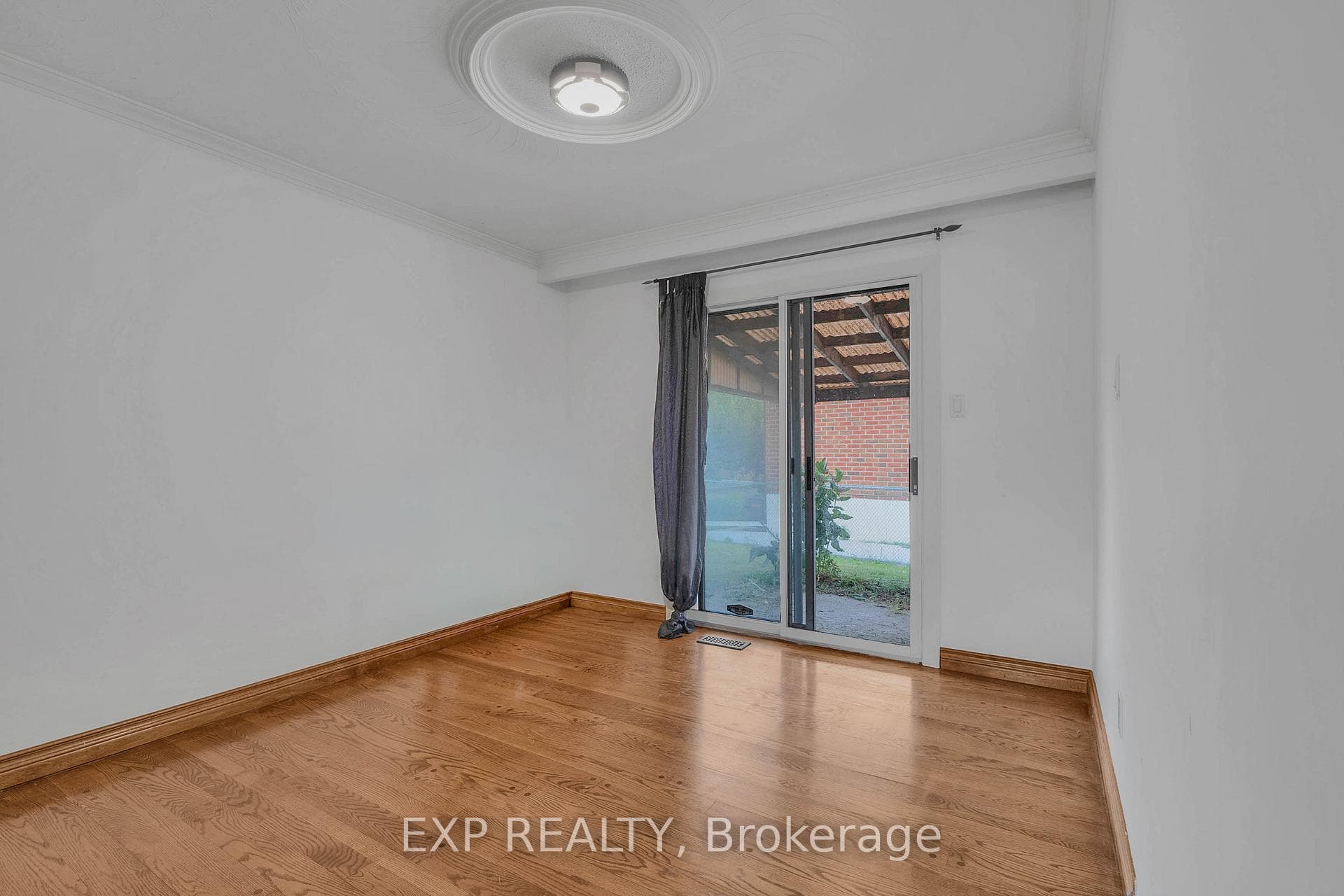 7201 Sigsbee Drive photo 7