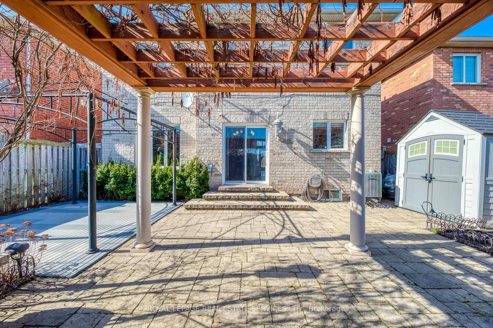 1038 Agram Drive photo 36