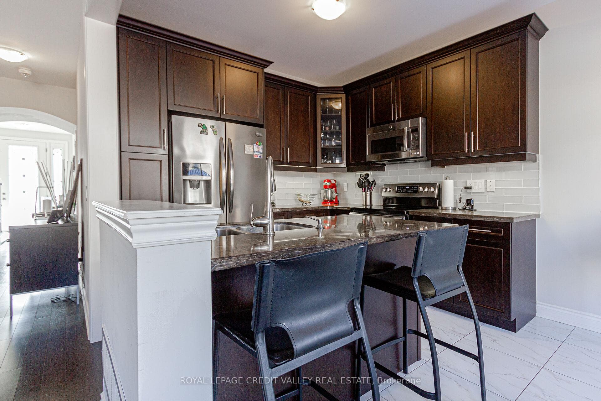 58 Ivor Crescent photo 9