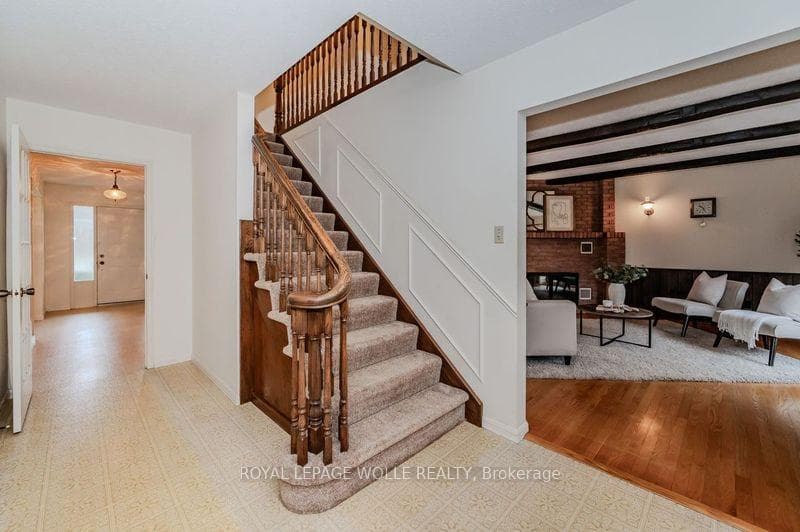 108 Stonehaven Drive photo 20