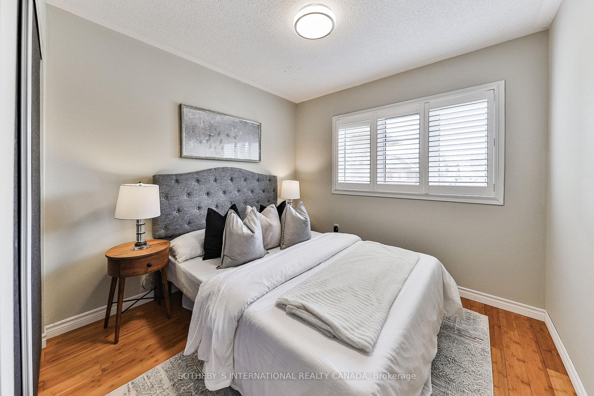 401 Kittridge Road photo 26