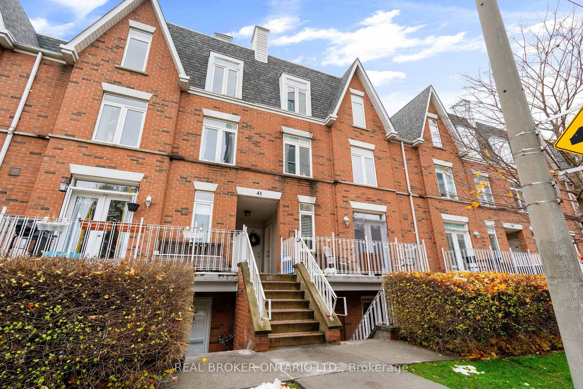 41 Sudbury Street Unit 4106 photo 2