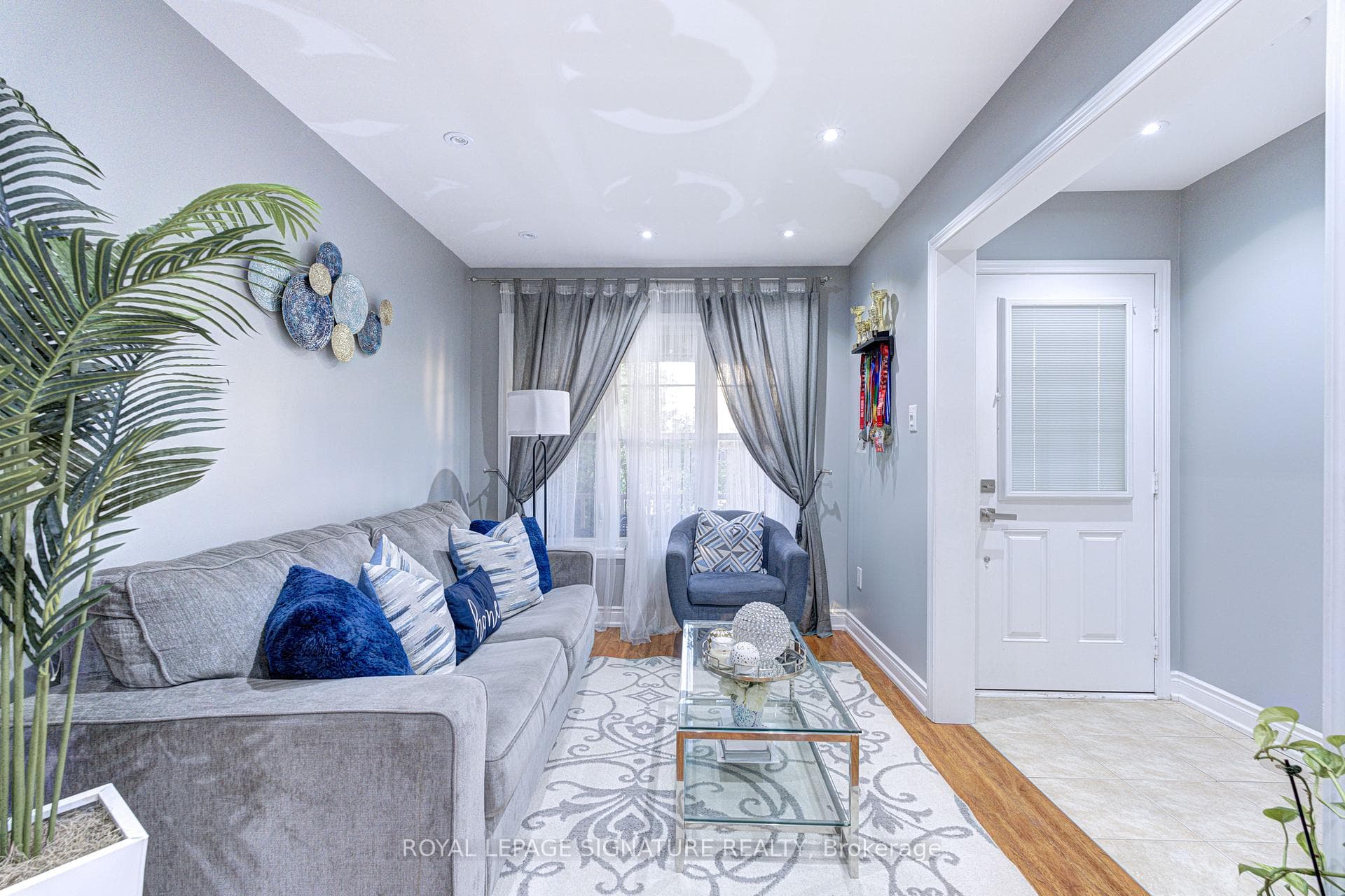 670 Speyer Circle photo 5