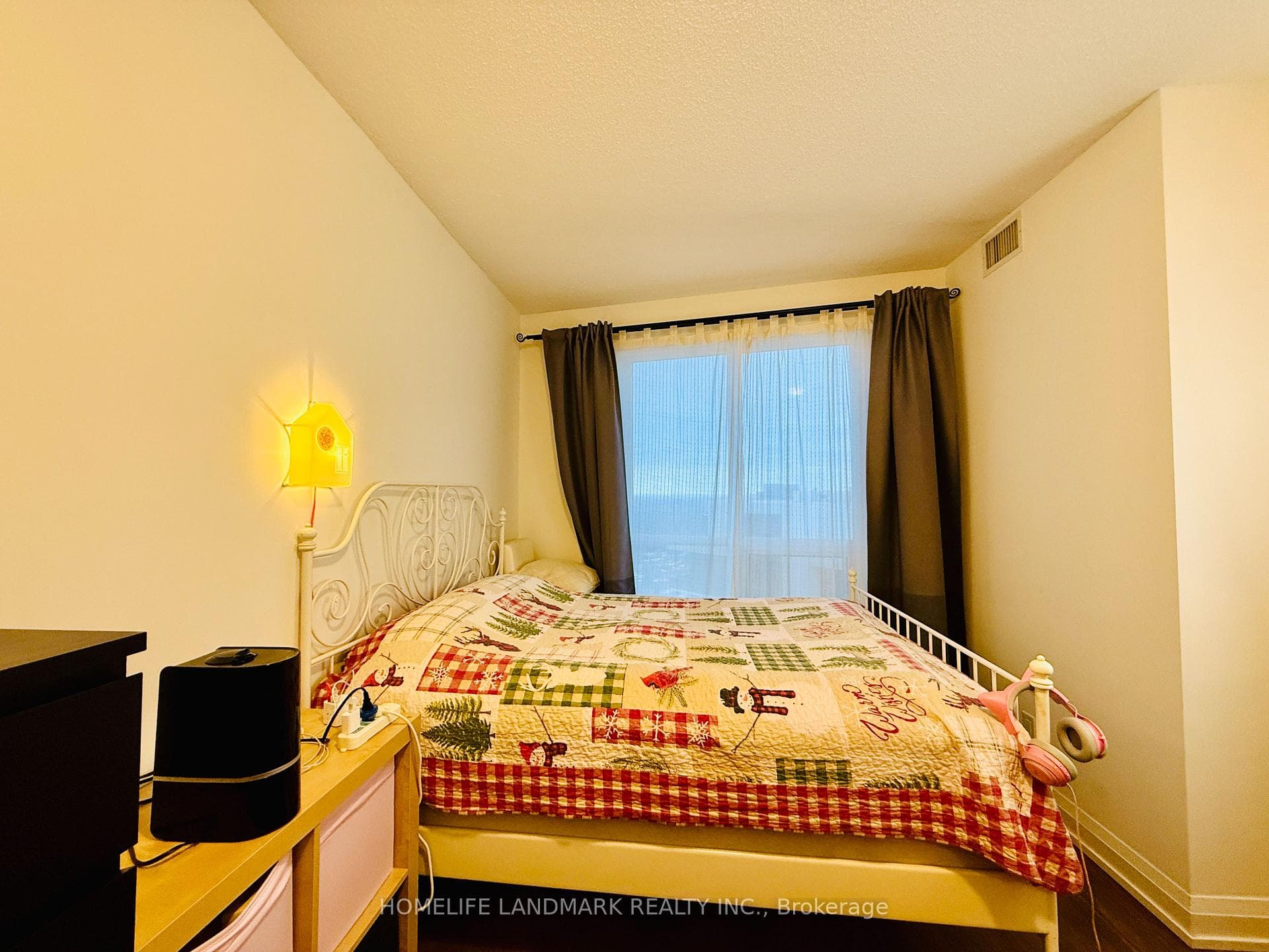 7161 Yonge Street Unit Lph1-15 photo 19