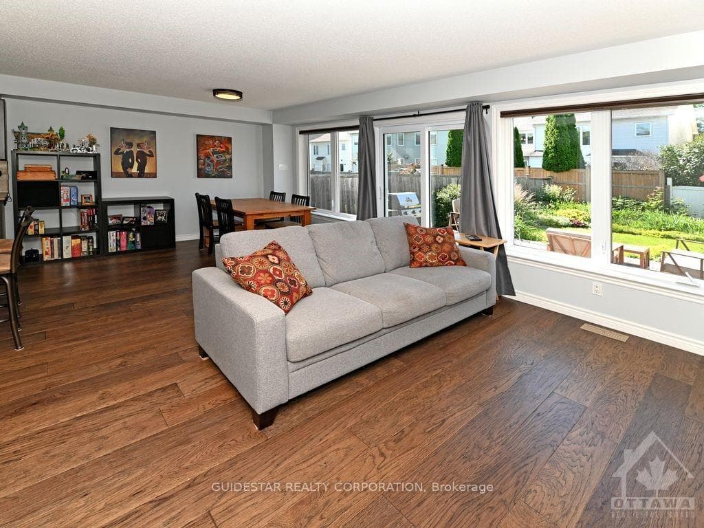 74 SELHURST Avenue photo 16