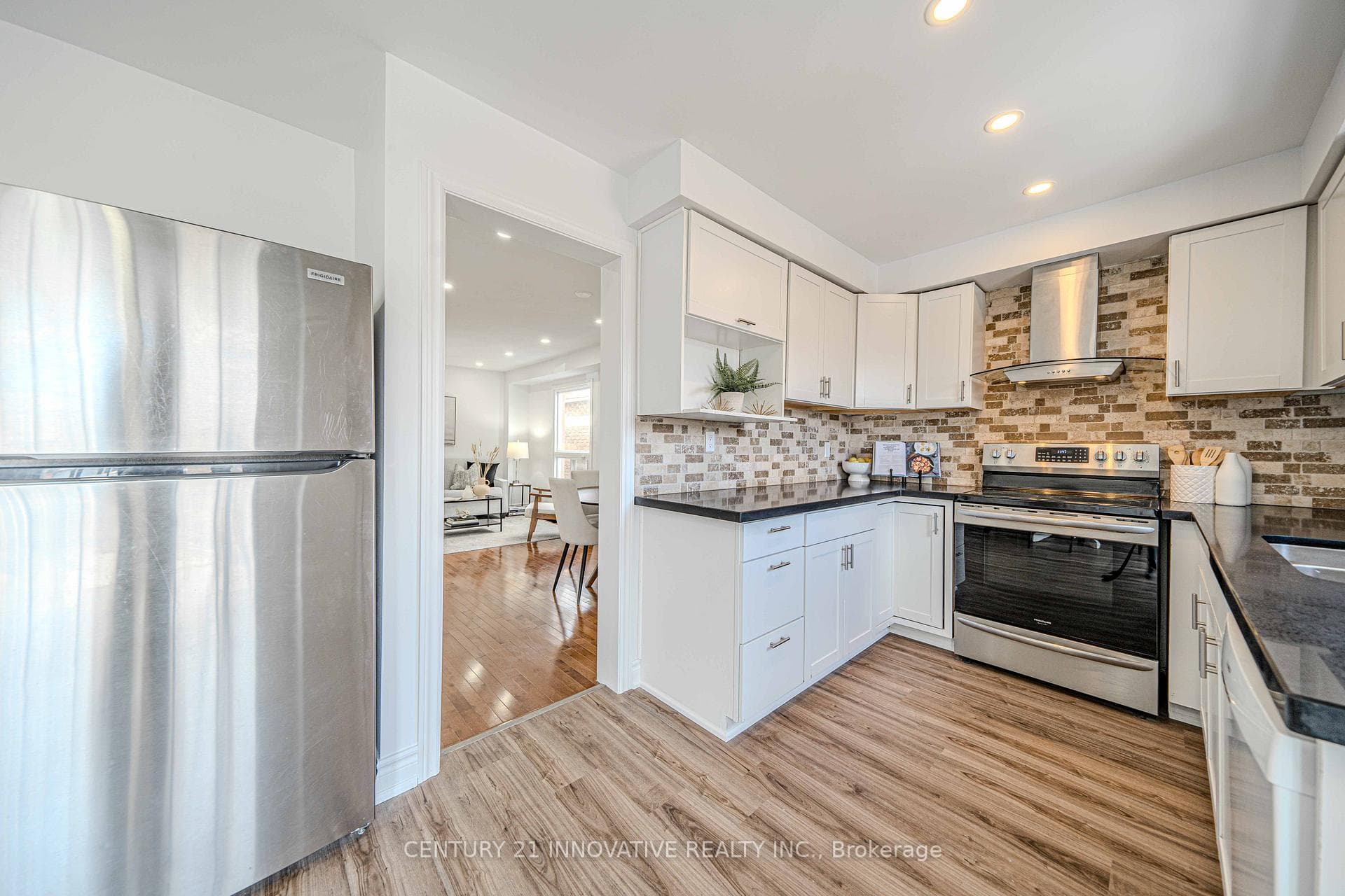 52 Humphrey Drive photo 12