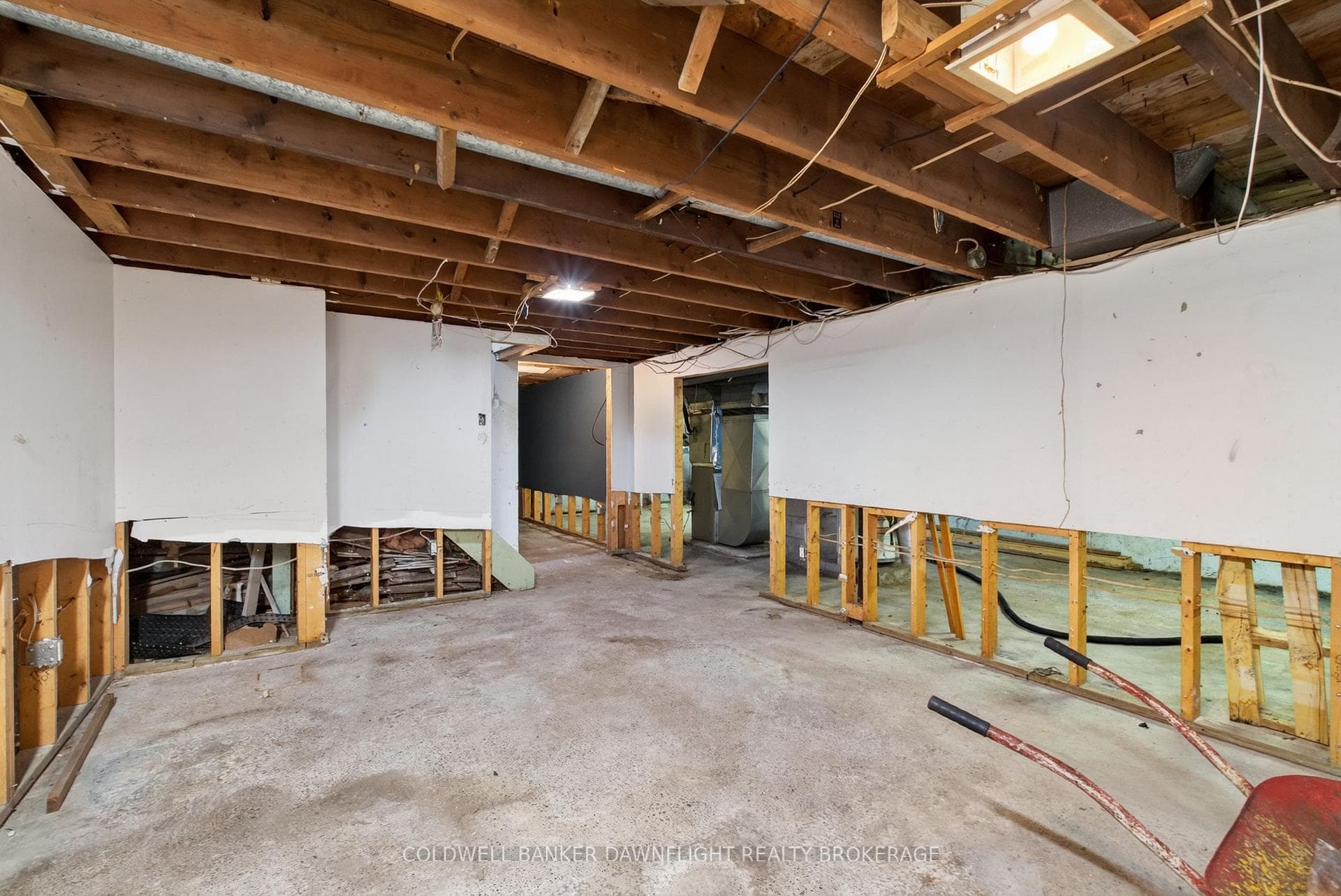 254 Marlborough Street photo 17