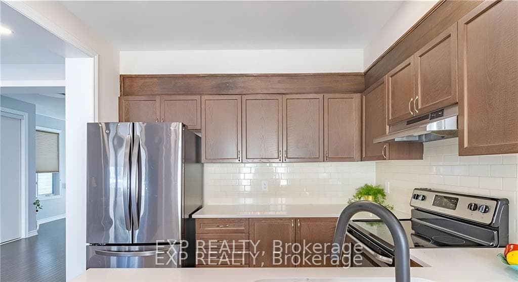 320 Autumnfield Street photo 8