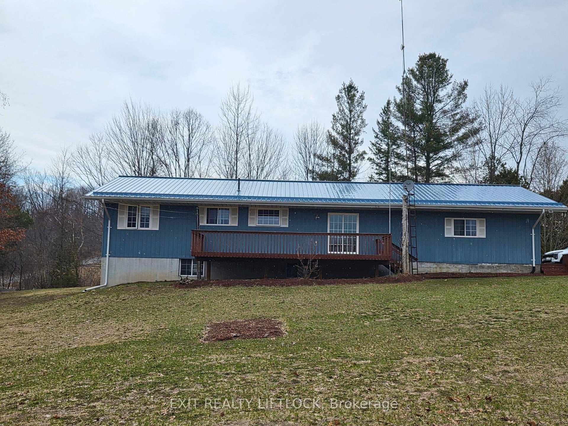 308 Middle Ridge Road photo 1