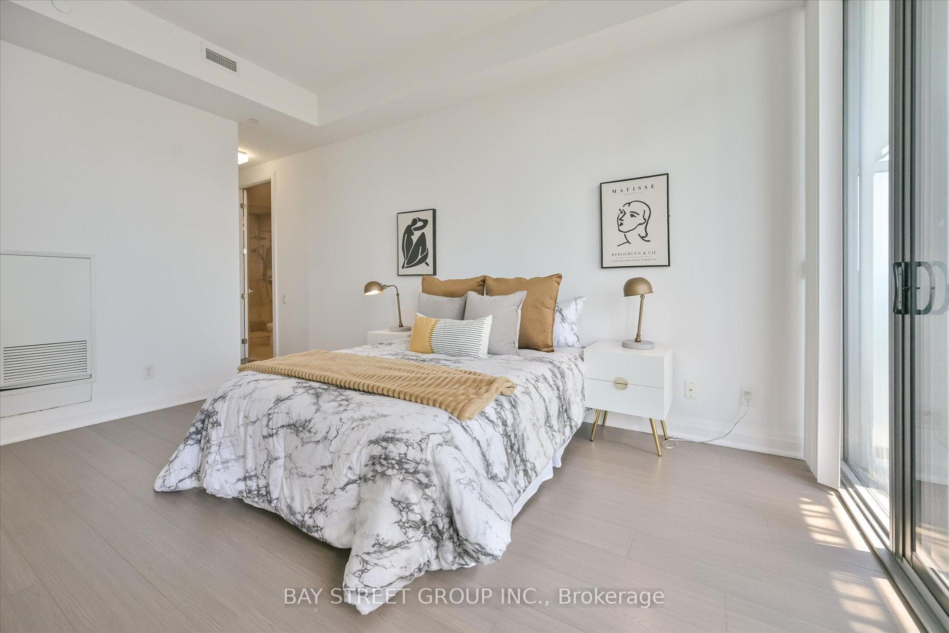 50 Charles Street Unit LPH4706 photo 21