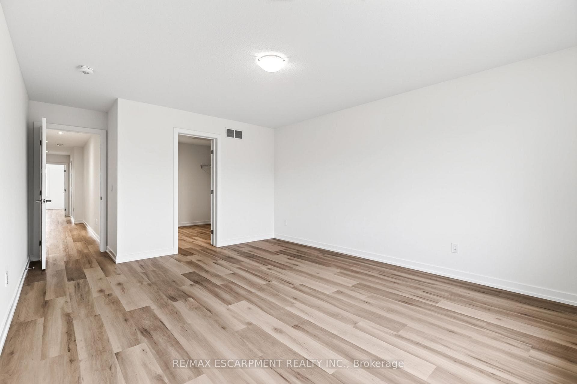 88 Valley Trail Place photo 24