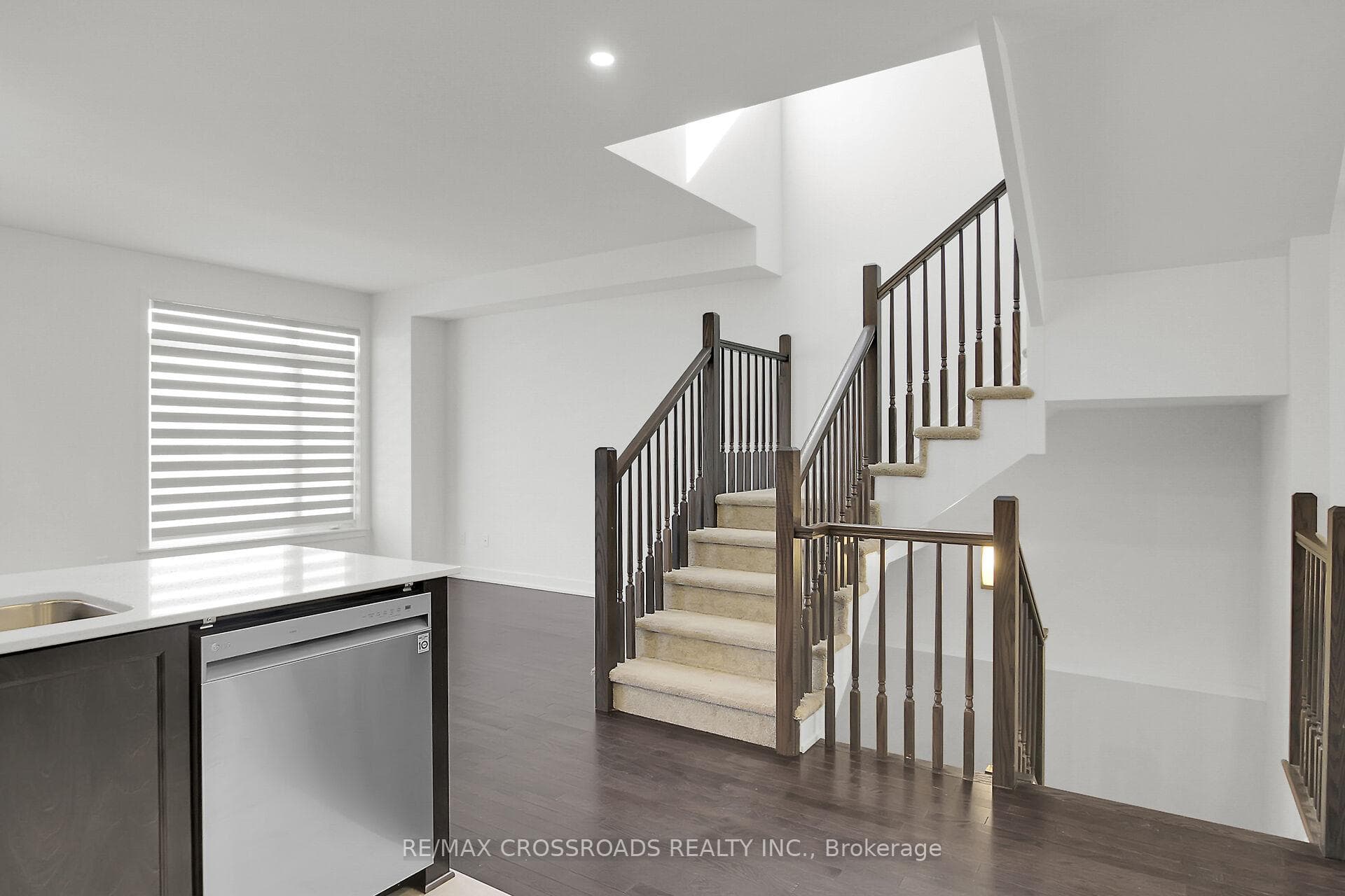 972 Brian Good Avenue photo 13