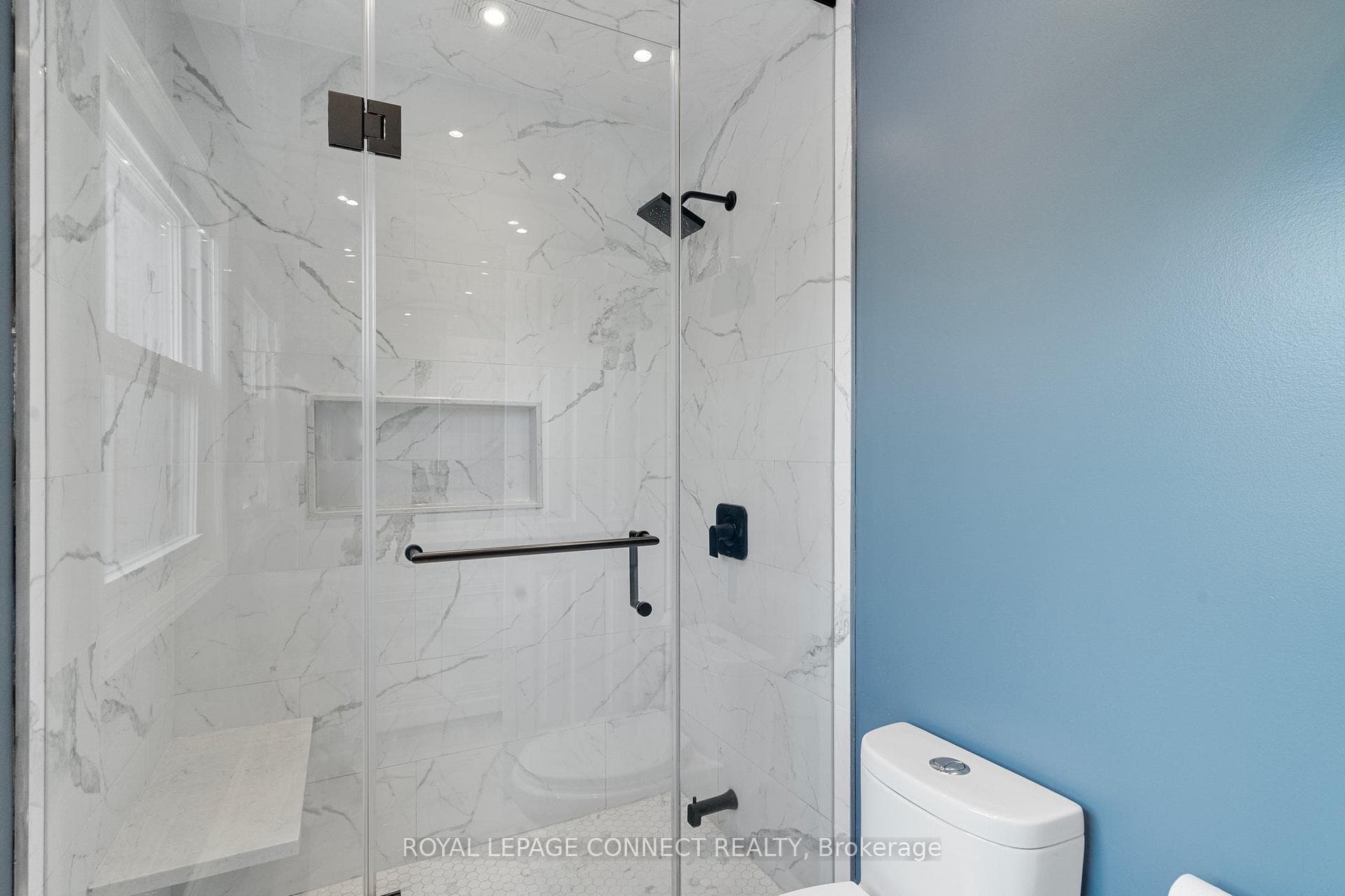 30 Chiswick Crescent photo 28