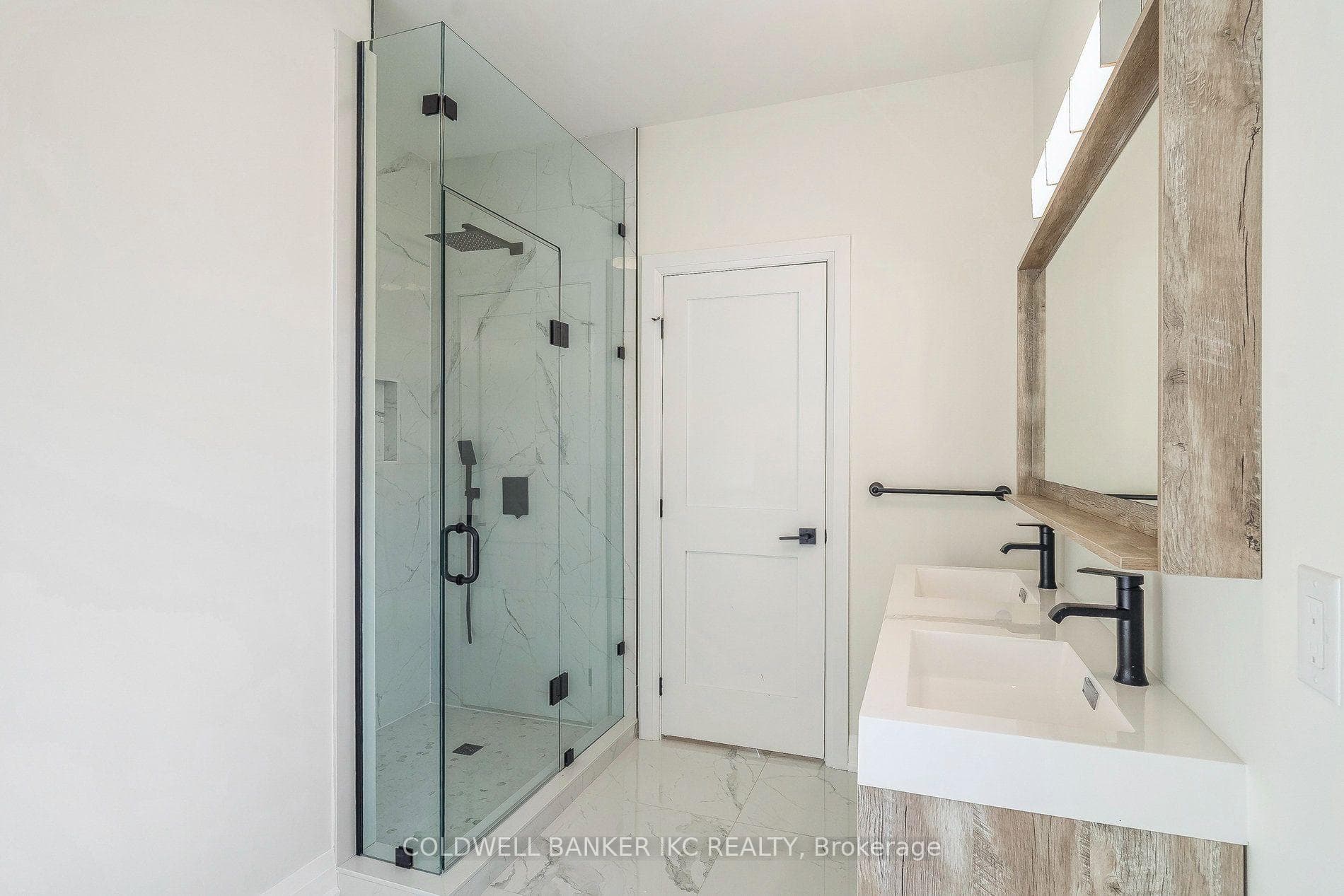 722 Beach Boulevard photo 23