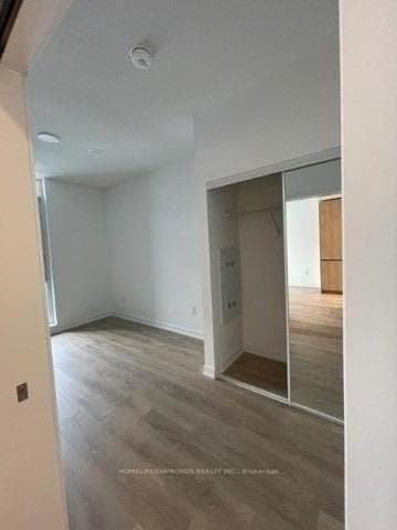 225 Sumach Street Unit 807 photo 10