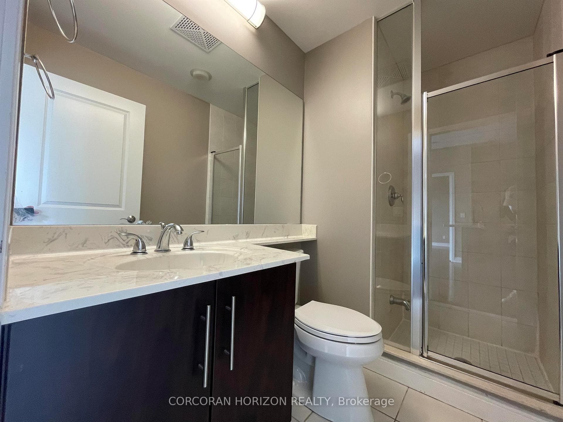 88 Broadway Avenue Unit 1601 photo 17