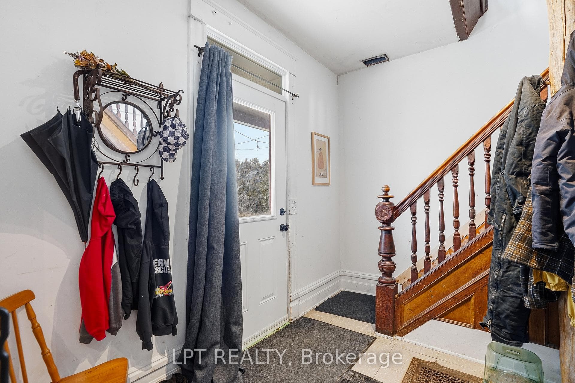 21630 Laggan-Glenelg Road photo 5