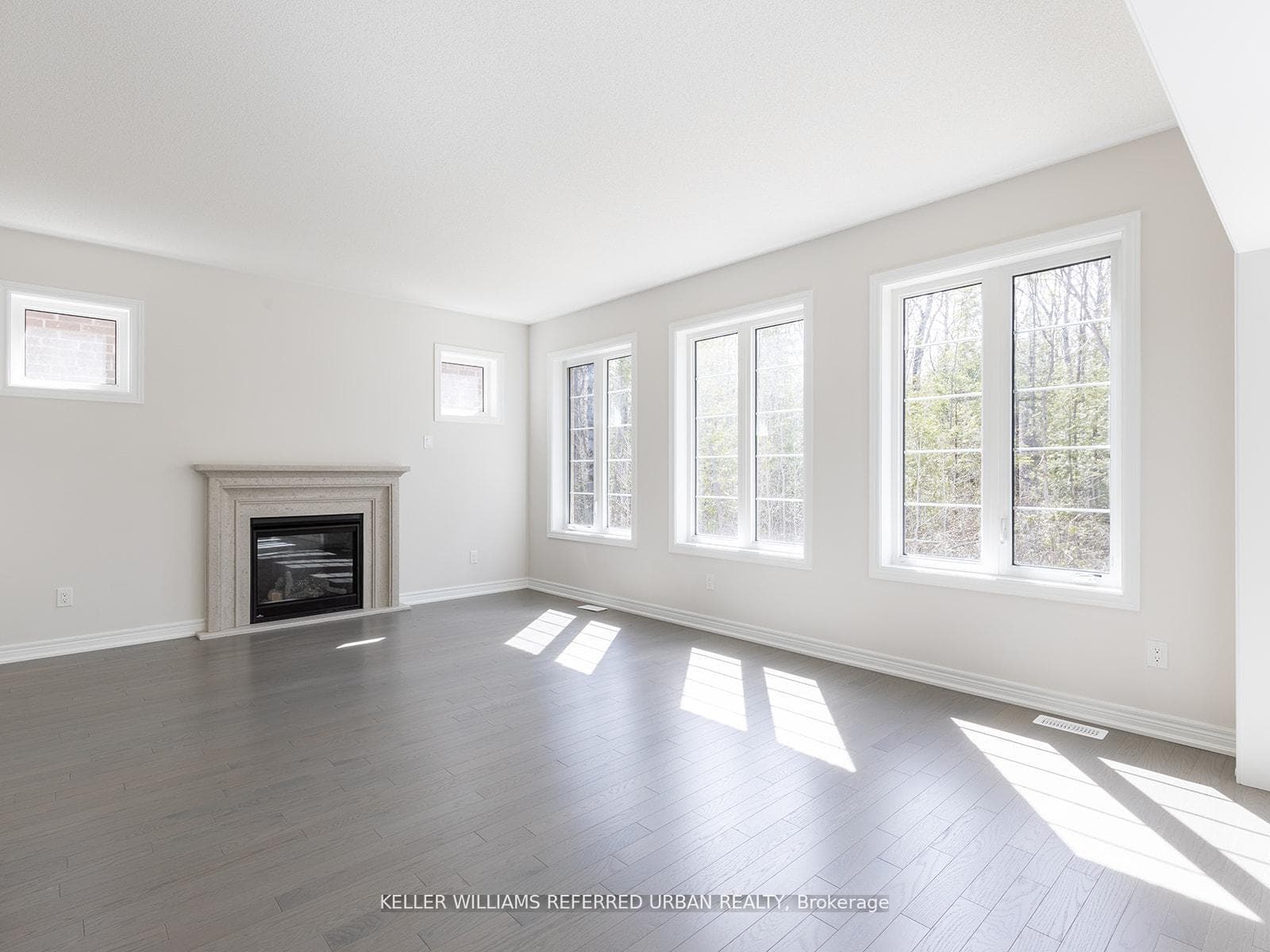 1470 Davis Loop Circle photo 16