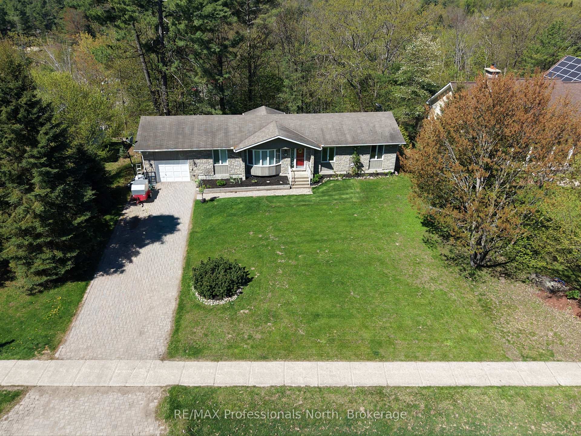 30 THE GRANITE BLUFF N/A photo 28