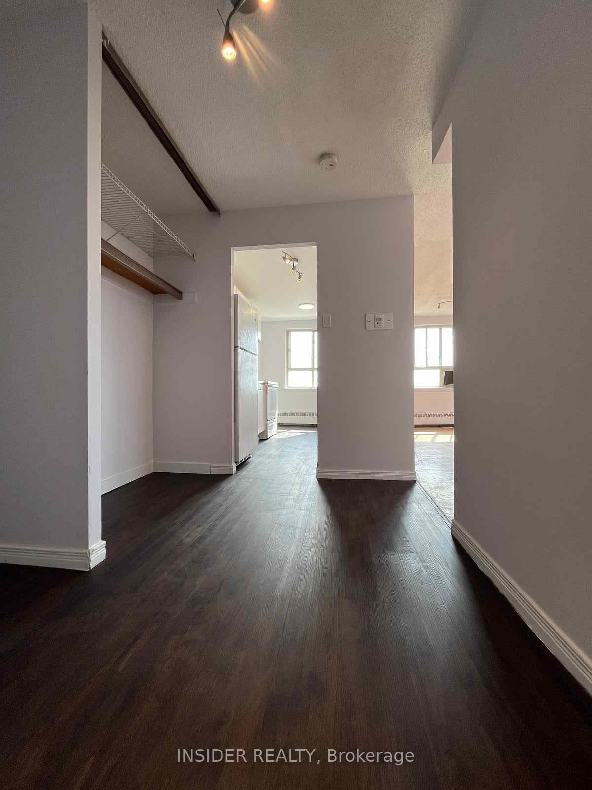 1101 Pharmacy Avenue Unit 803 photo 6