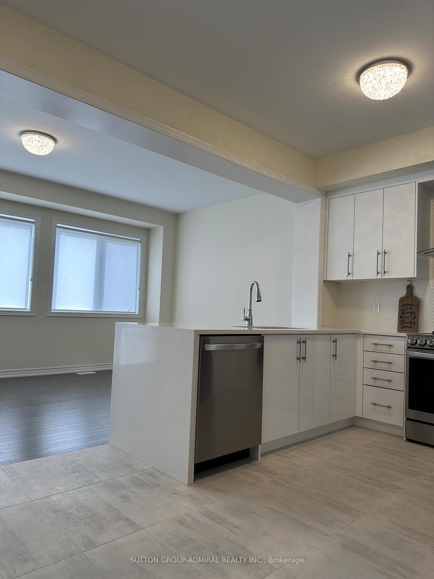 207 Closson Drive photo 11