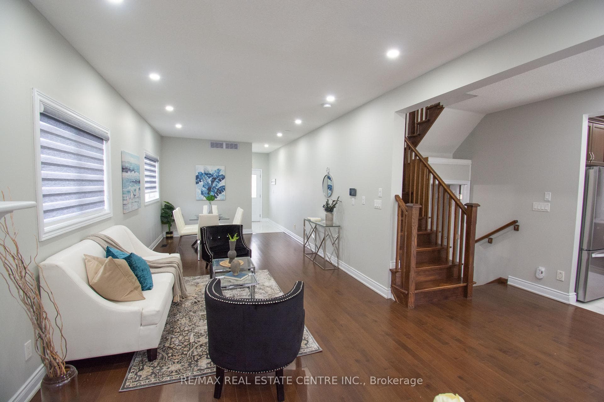 1 Colonial Drive photo 14