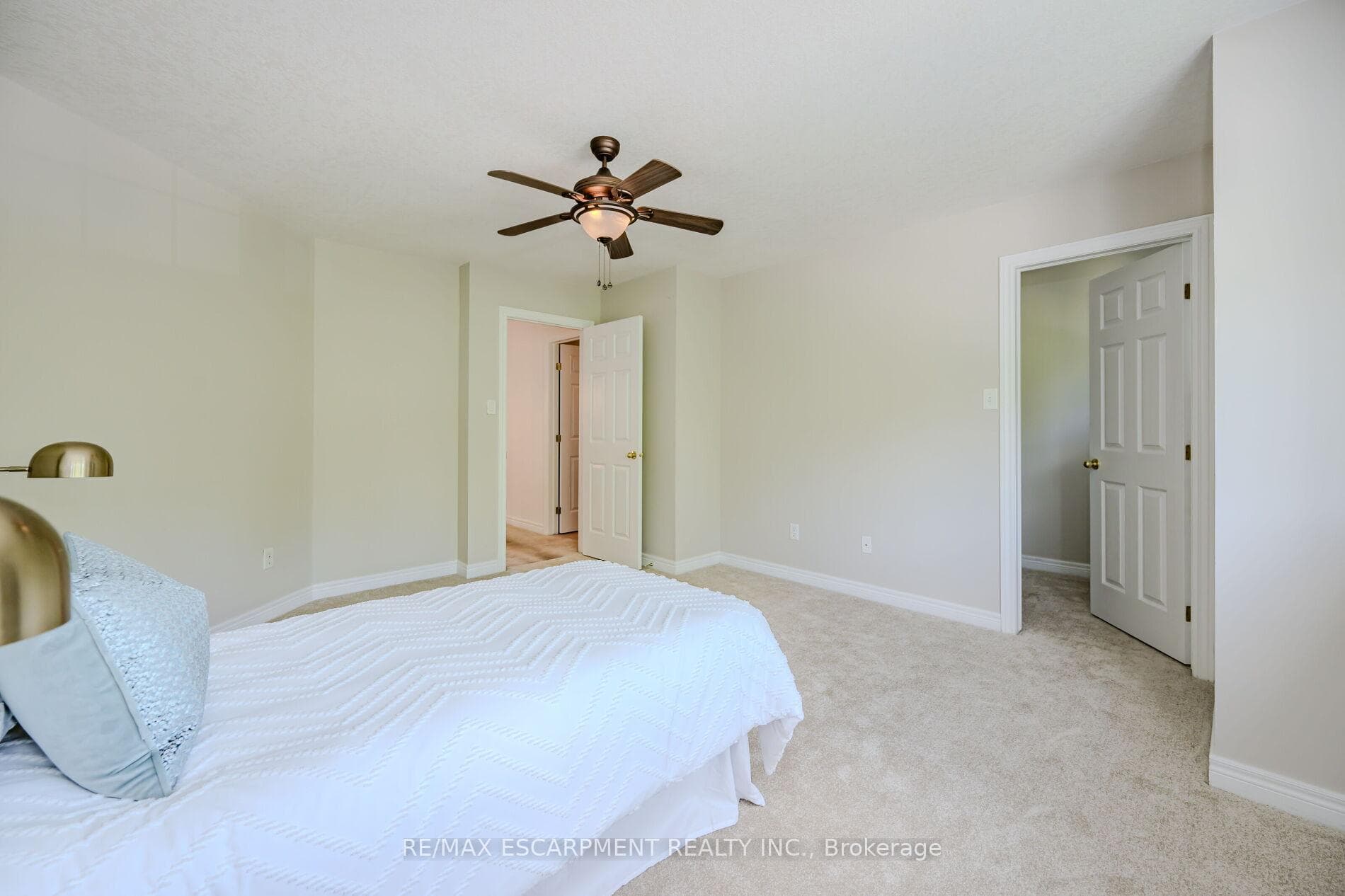 480 Sandcherry Drive photo 21