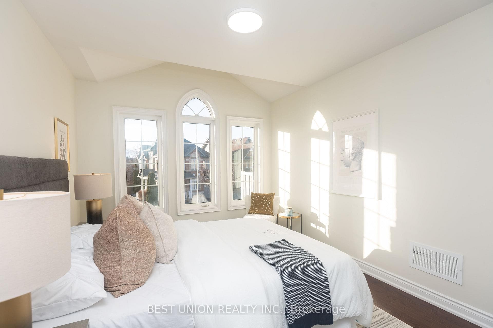 31 Bernbridge Road photo 24