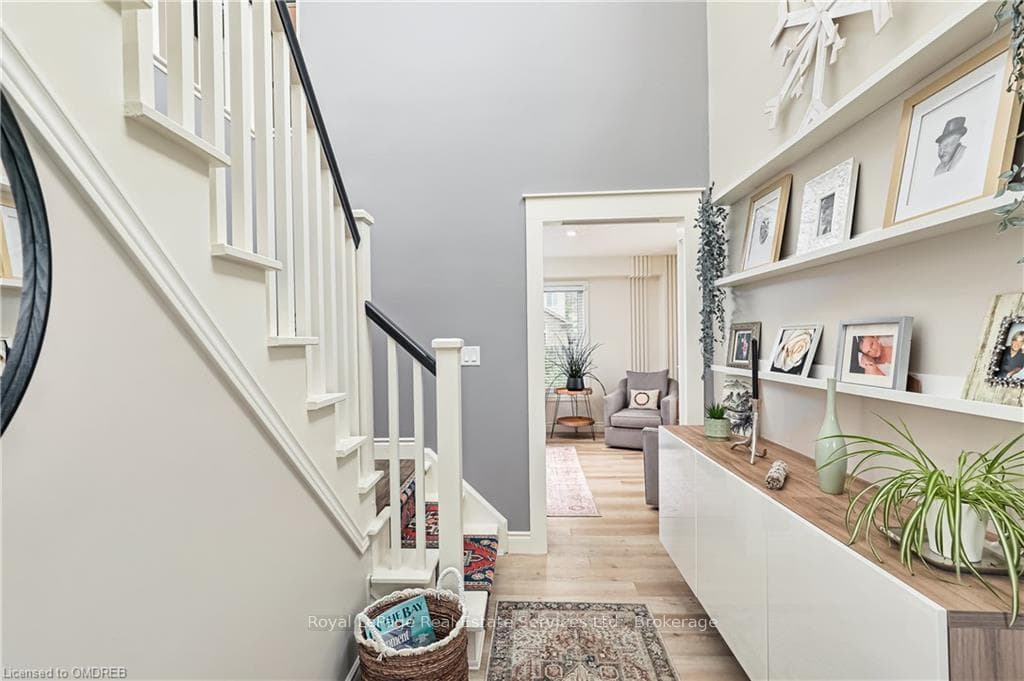 78 CONNOR Avenue photo 8