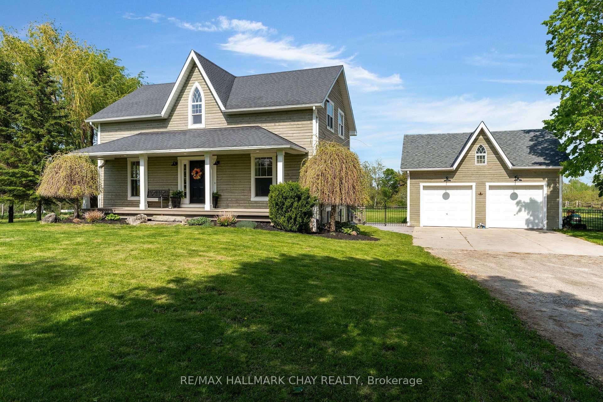 1595 County 42 Road photo 2