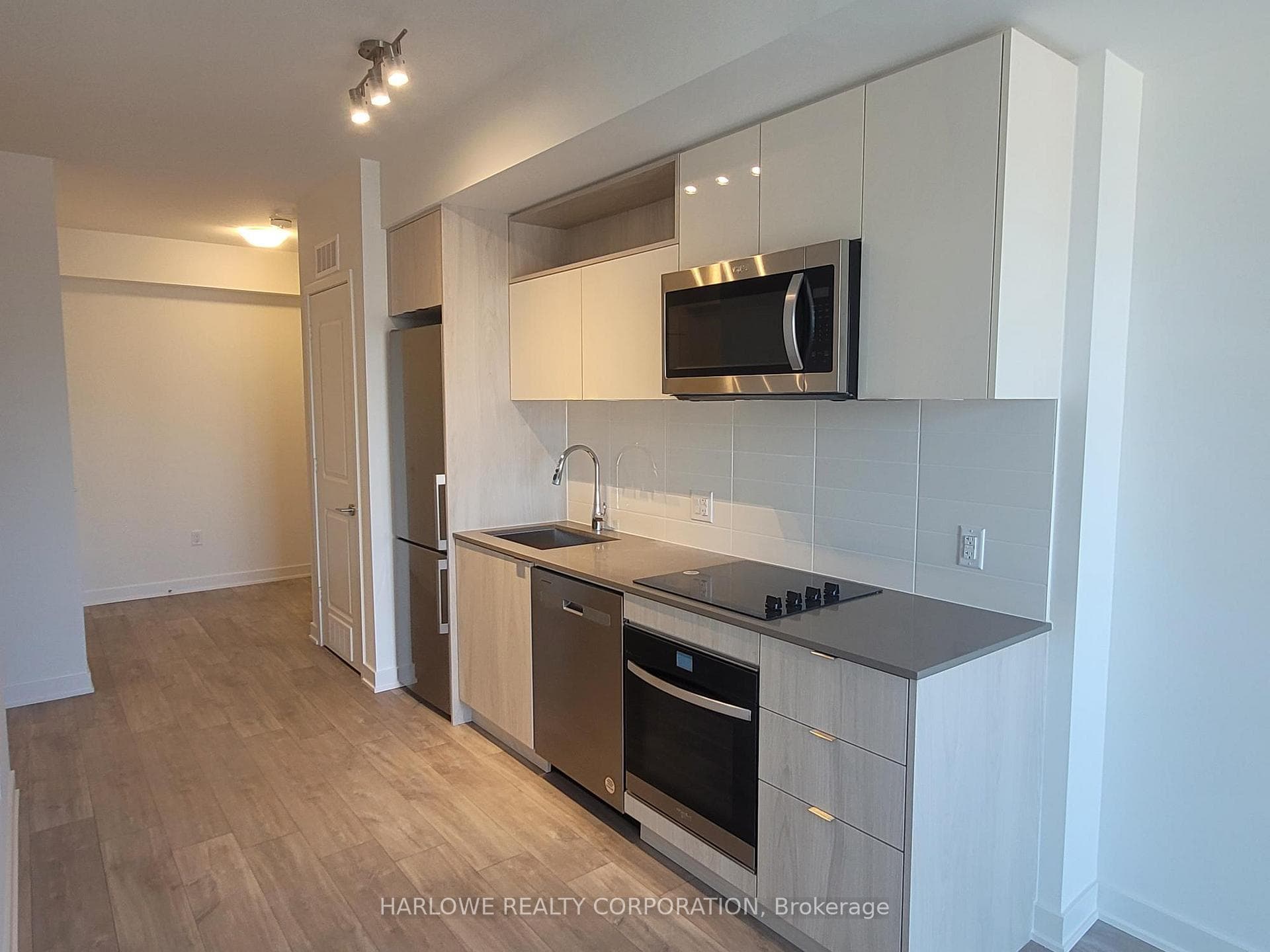 100 Dalhousie Street Unit 2703 photo 2