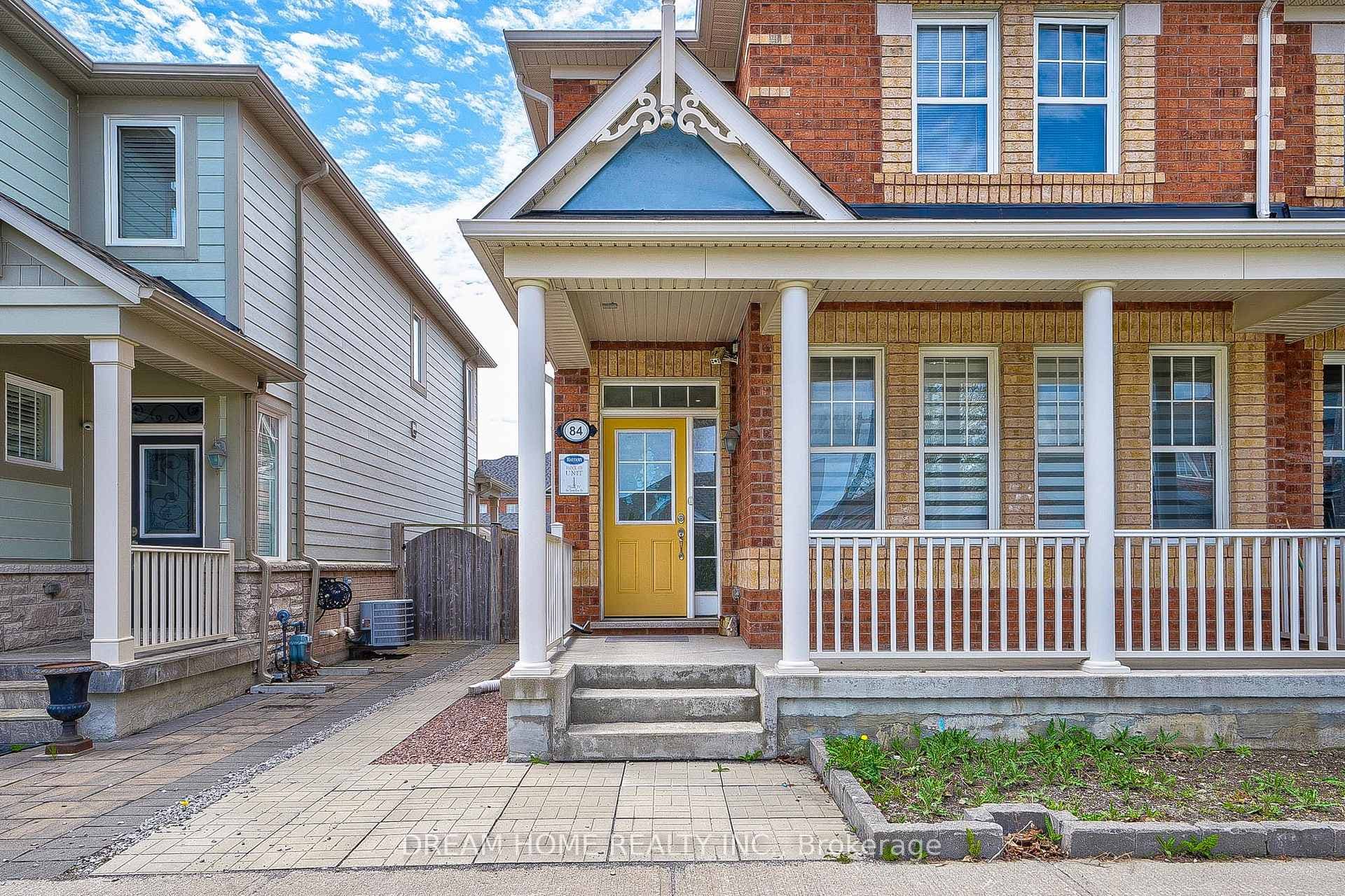 84 Terry Fox Street photo 4