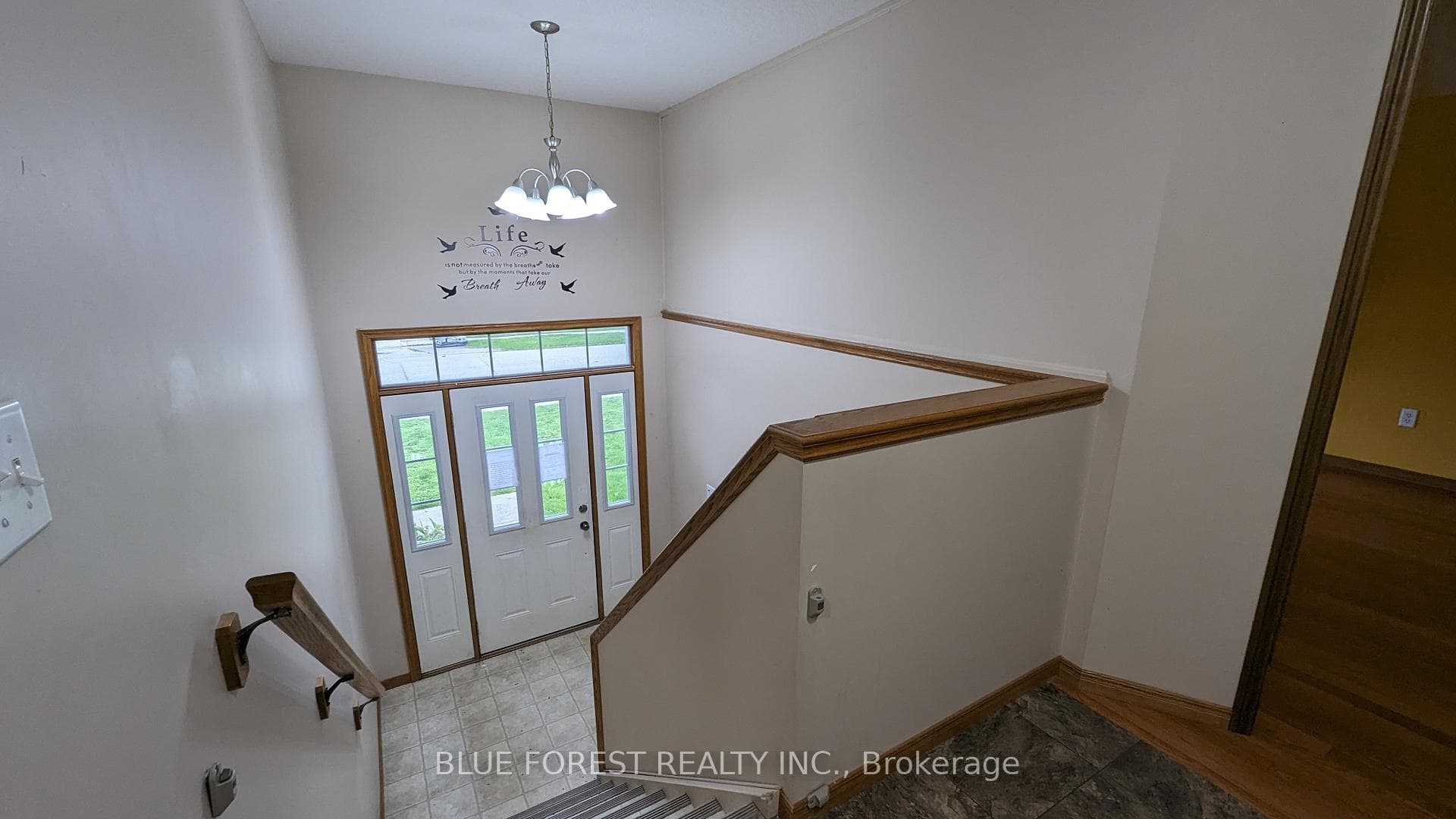 99 Waterloo Street photo 4