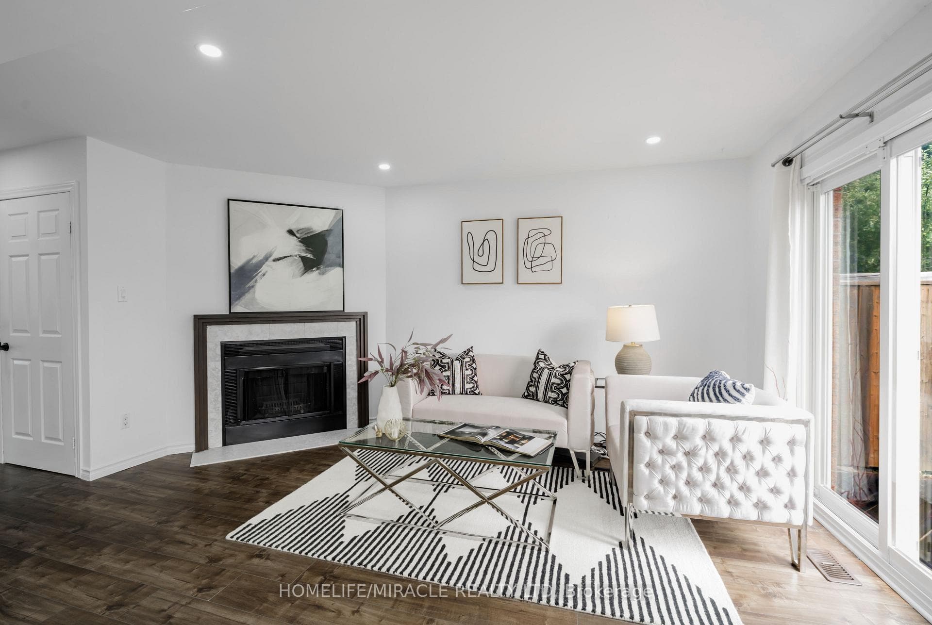 38 Whitehaven Drive photo 11