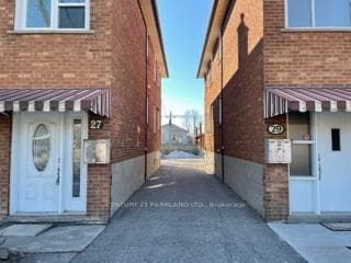27 Evans Avenue Unit Bsmt photo 2