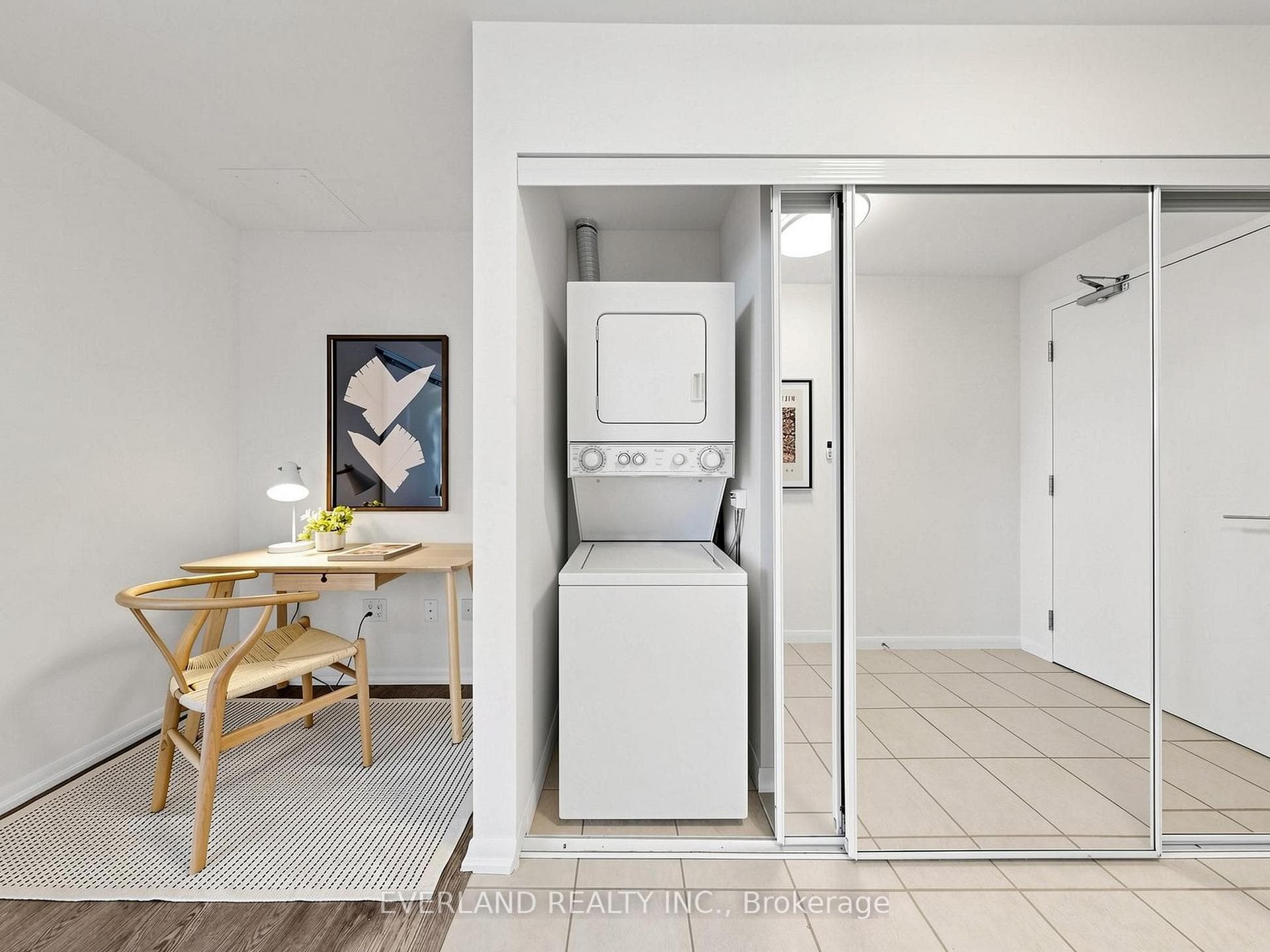 38 Grenville Street Unit 2303 photo 21