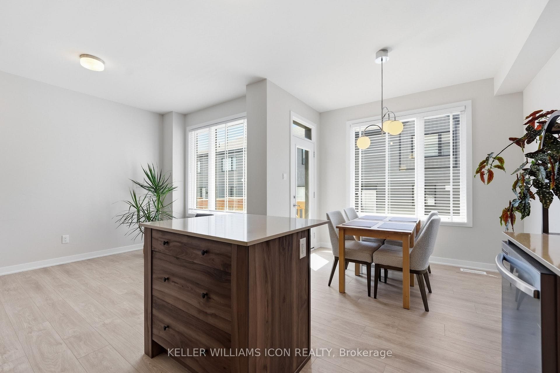 52 Pumice Place photo 10