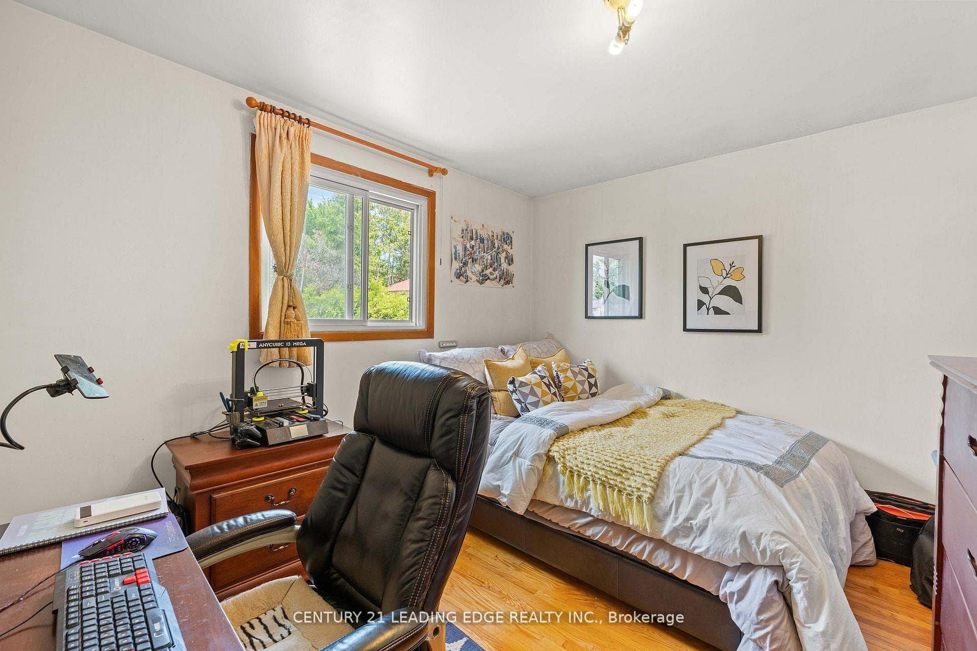 881 Blairholm Avenue photo 34