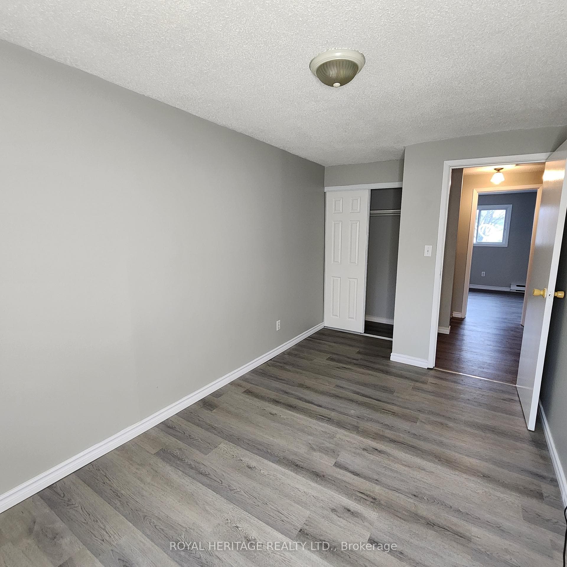 725 Cricklewood Drive Unit 5 photo 15