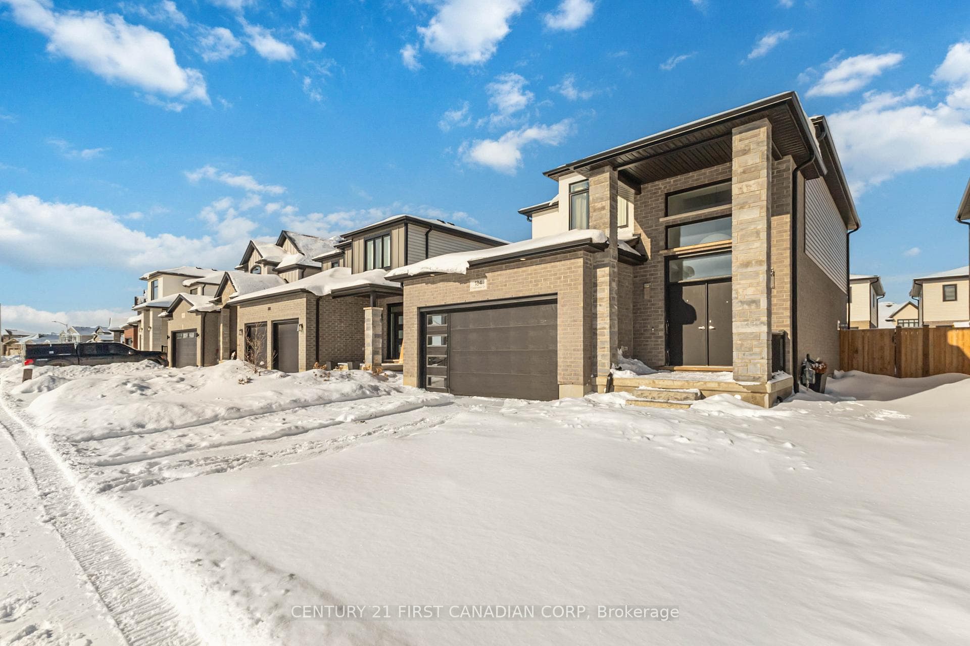 184 Crestview Drive photo 2