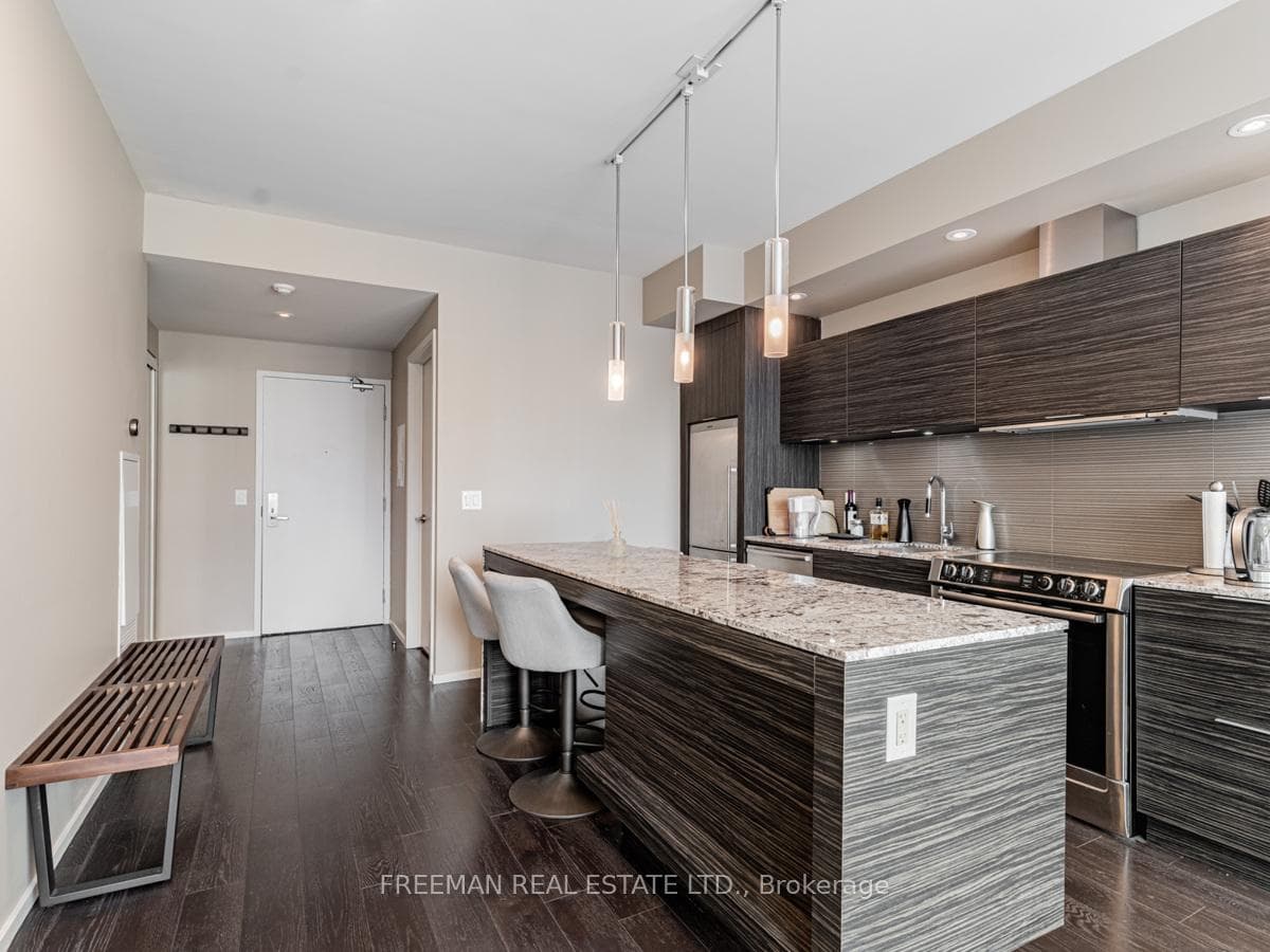 8 Charlotte Street Unit 2905 photo 15