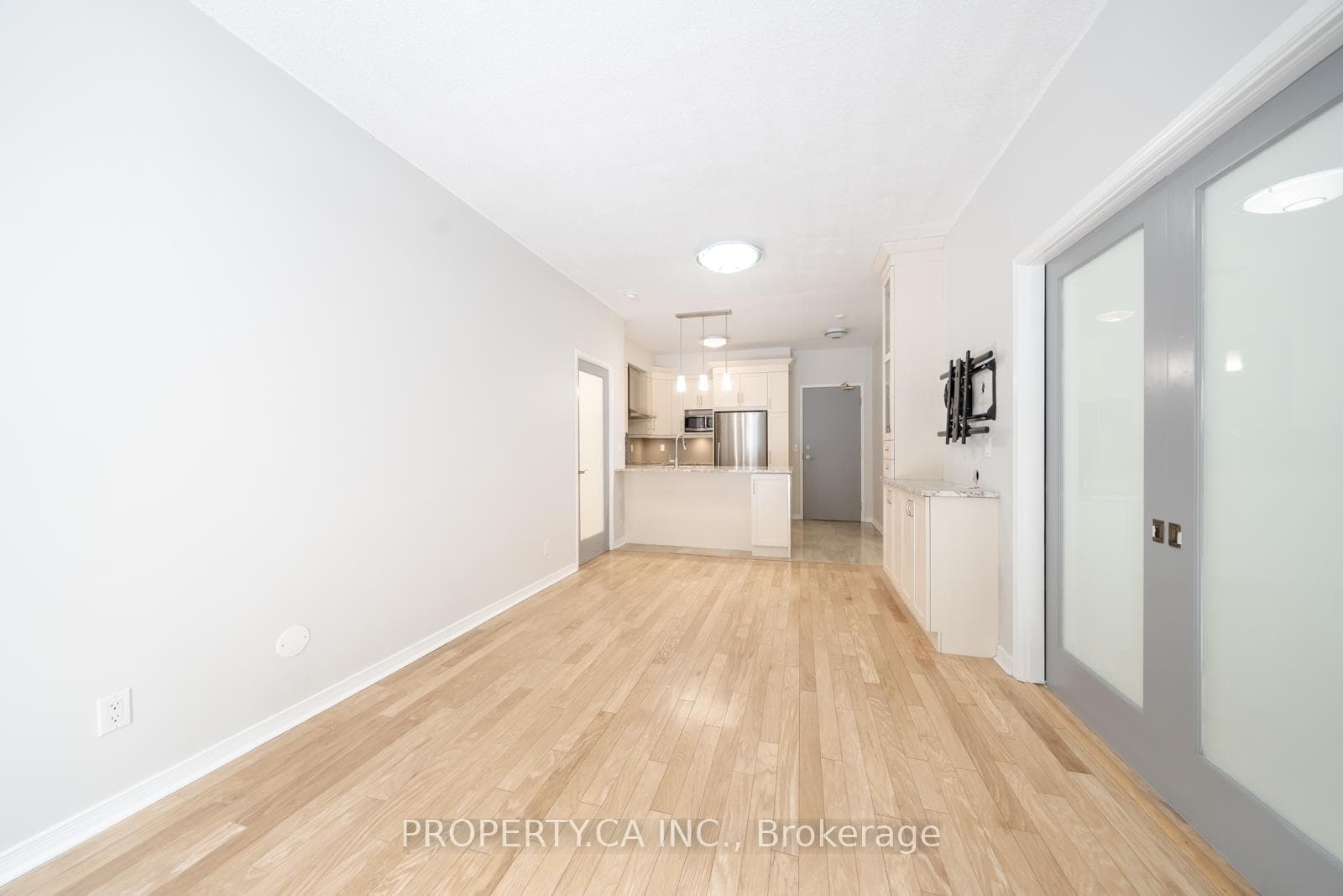 109 Front Street Unit 125 photo 2