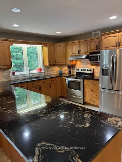 156 Tracey Road photo 26