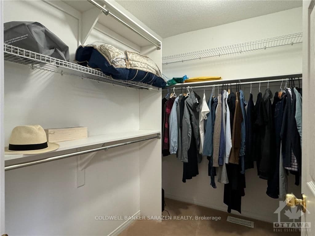 225 DUNTROON Circle photo 28