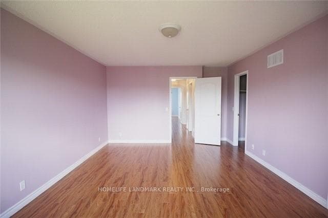 5 Silver Stream Avenue photo 8
